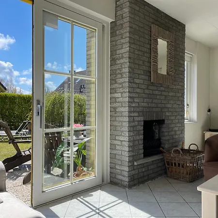 Strandparel 200 Holiday home *