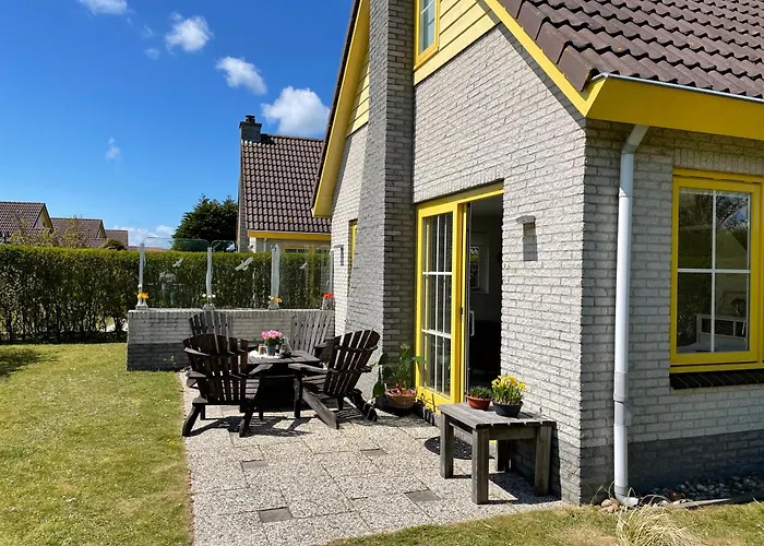 Feriehus Strandparel 200 *